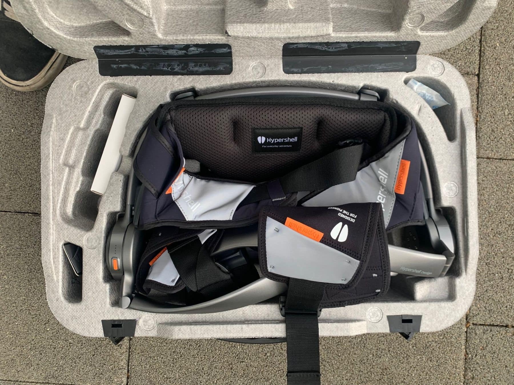 Hypershell Carbon X – Ultra-Light AI Exoskeleton